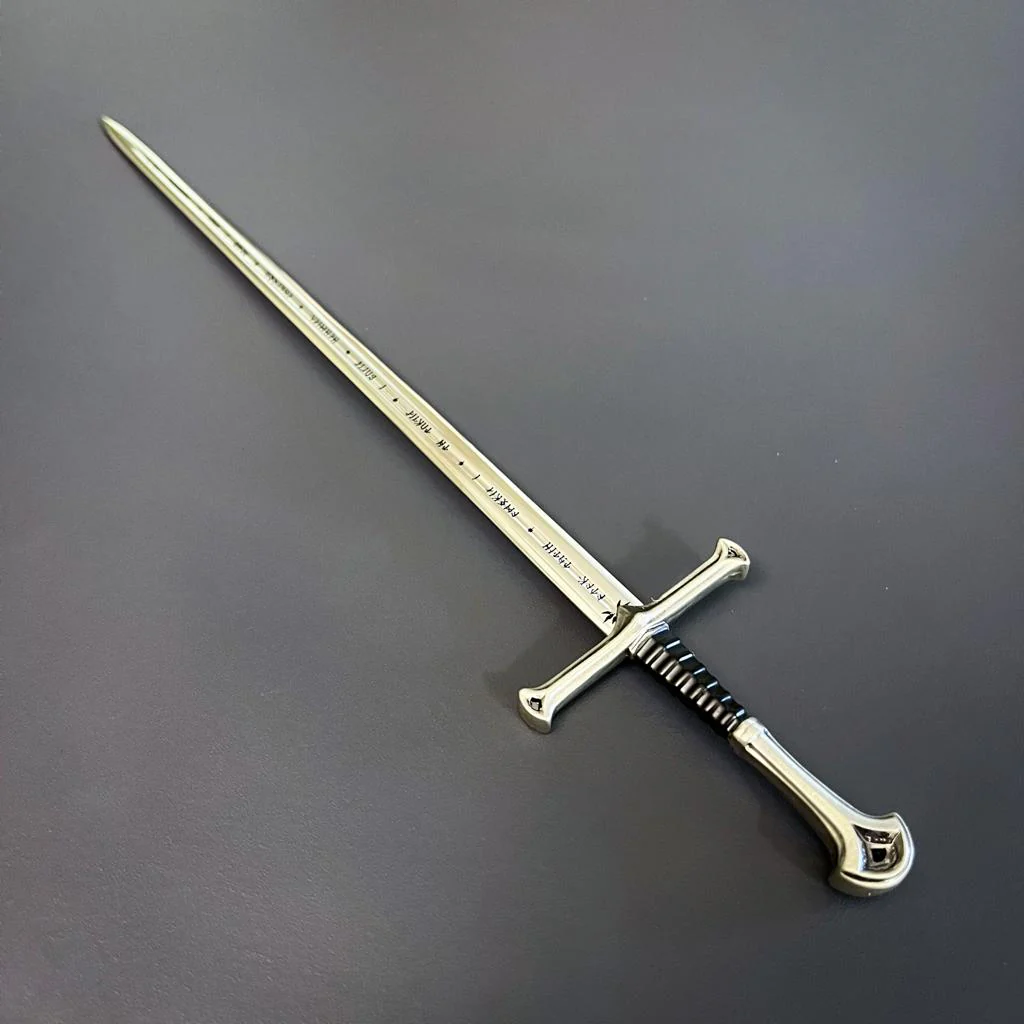 Anduril Mini Sword - The Lord of the Rings - Image 4