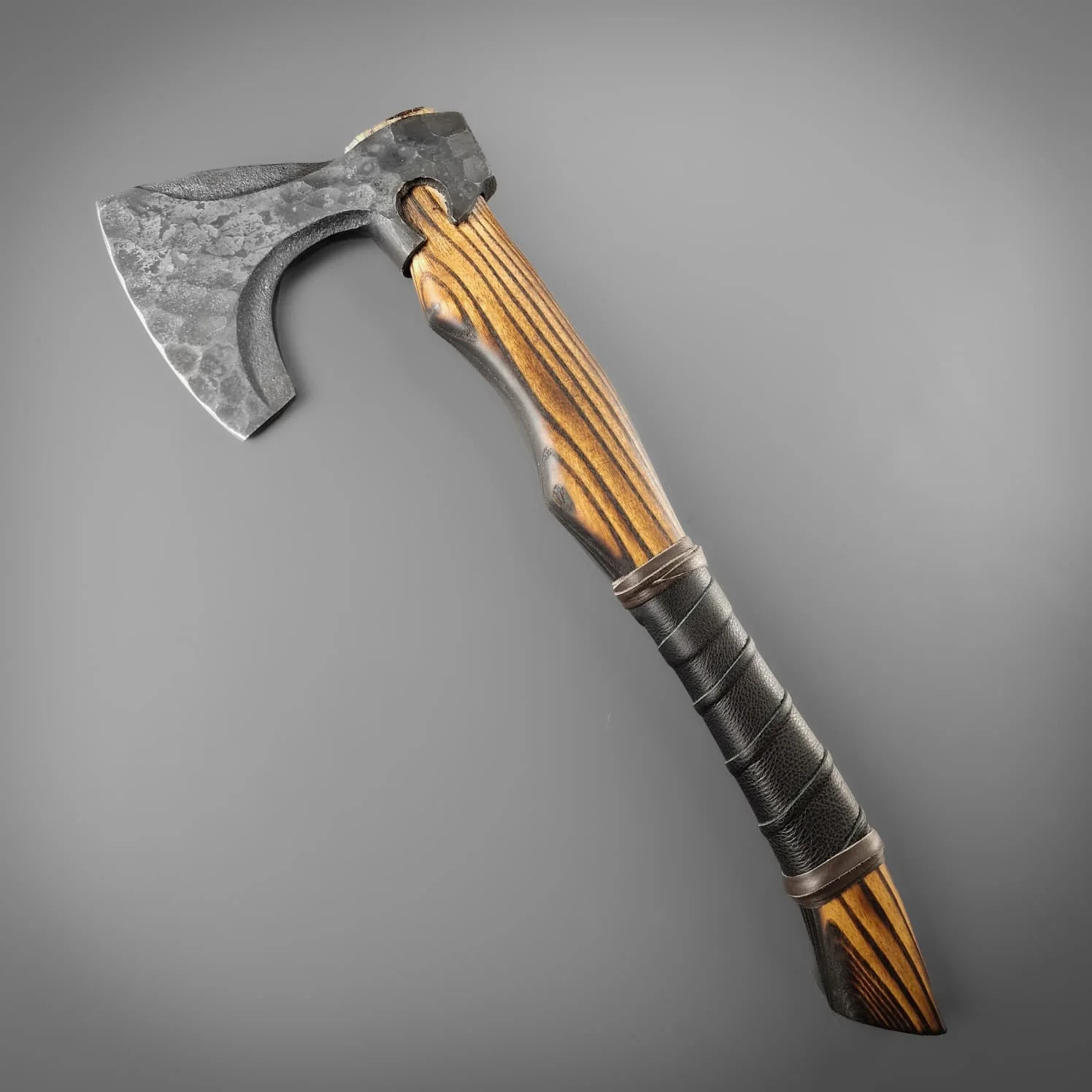 Blackened Bevelled Axe - Image 4