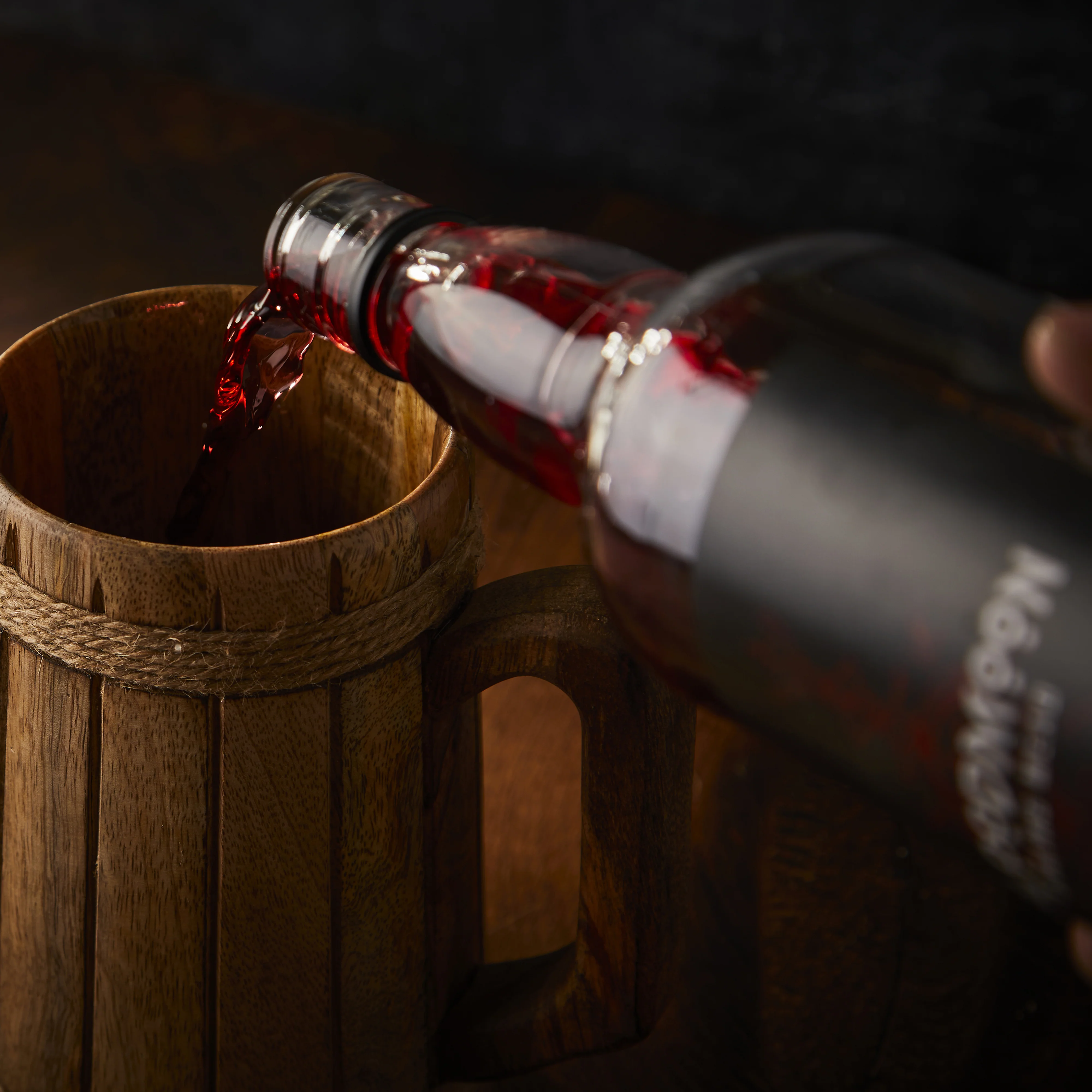 BloodMoon - Viking Mead - With FREE Horn - Image 3