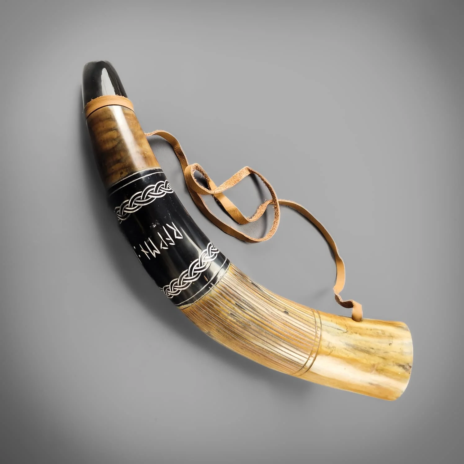 Carved War Horn - Image 3