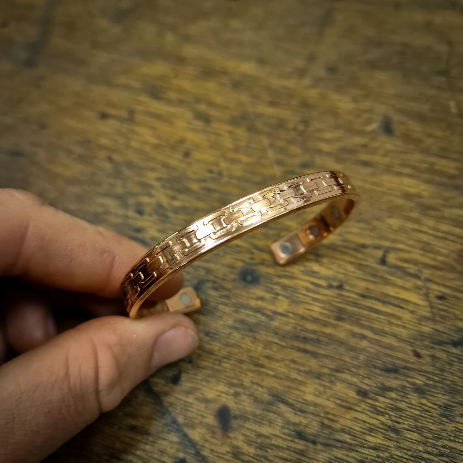 Copper round Bike Chain Cuff - Line End - Image 2