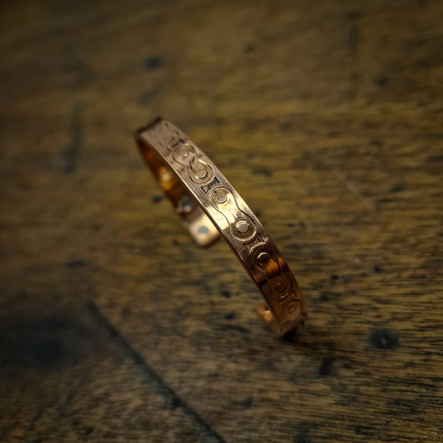 copper square bike chain cuff - Line End - Image 2