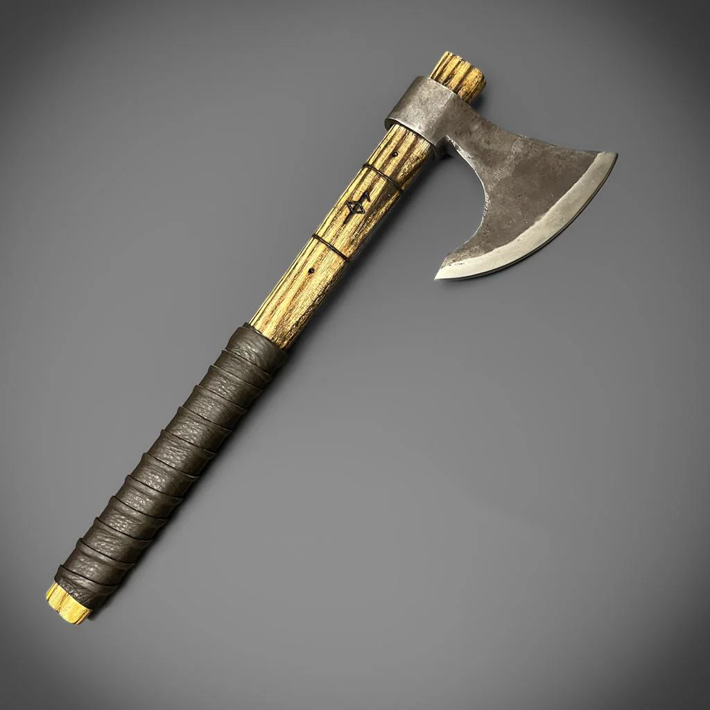 Runed Bearded Axe - Image 2