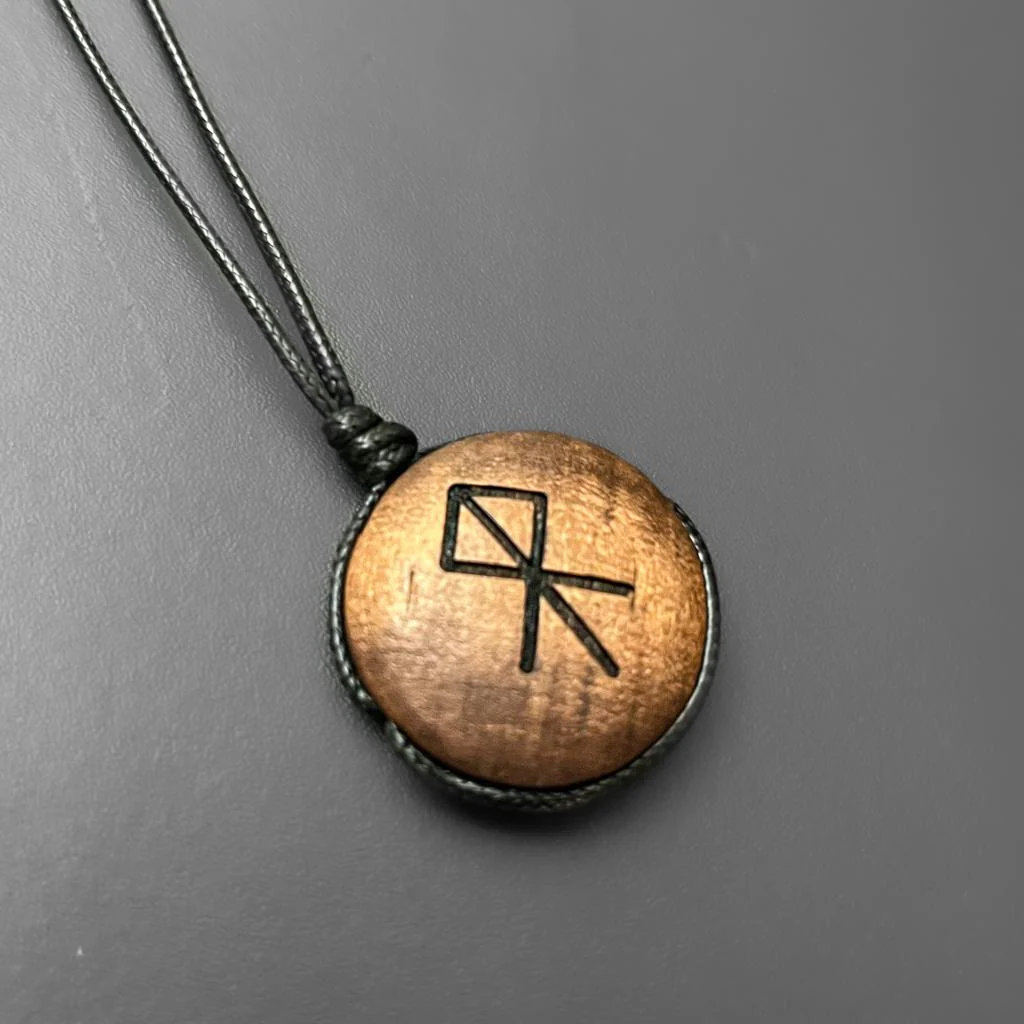 Engraved Wood Bind Rune Pendant - Image 2