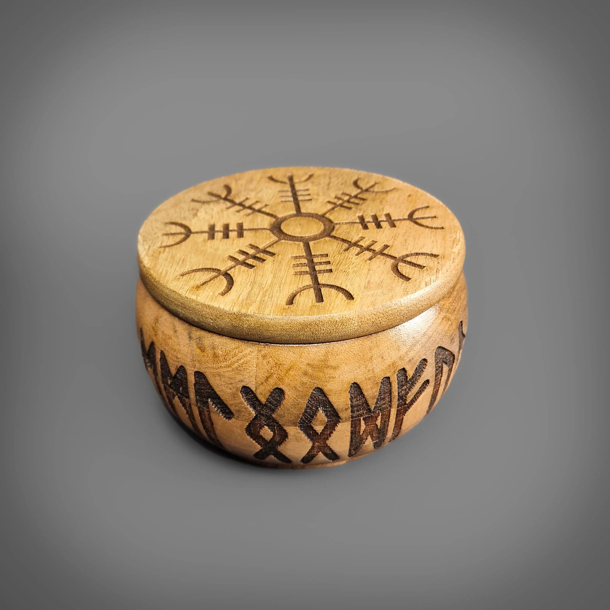 Luxury Elder Futhark Rune Set in Wooden Bowl - Image 3
