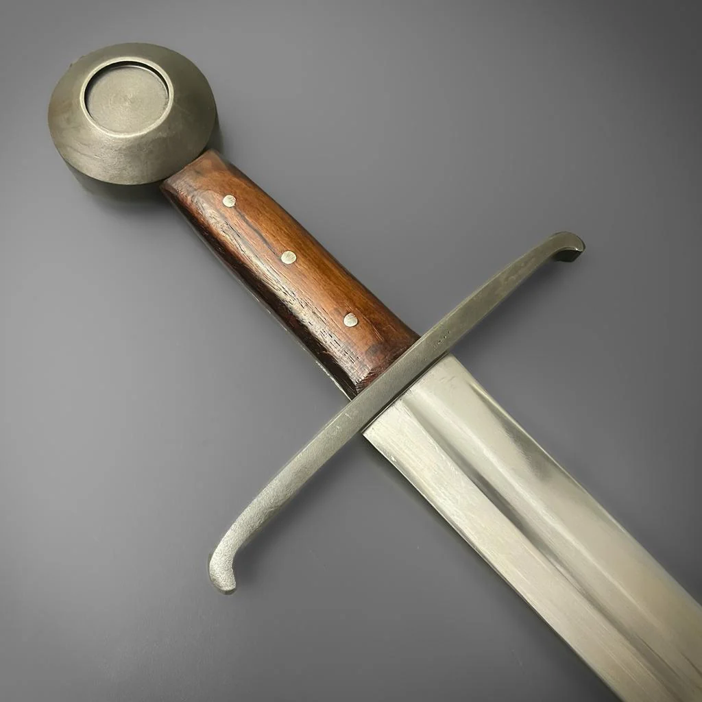 Medieval Arming Sword - Image 4