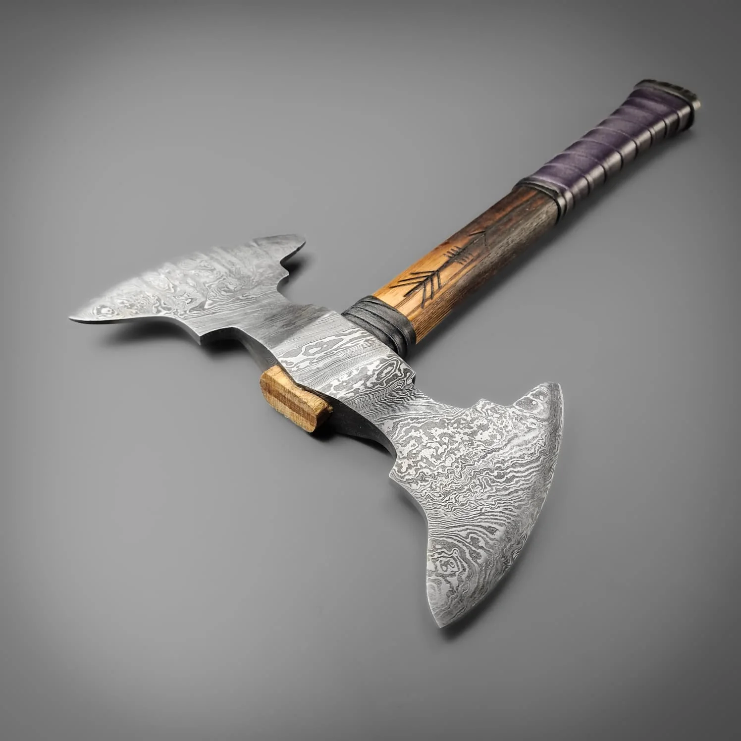 The Damascus Ravenwing Axe - Image 3