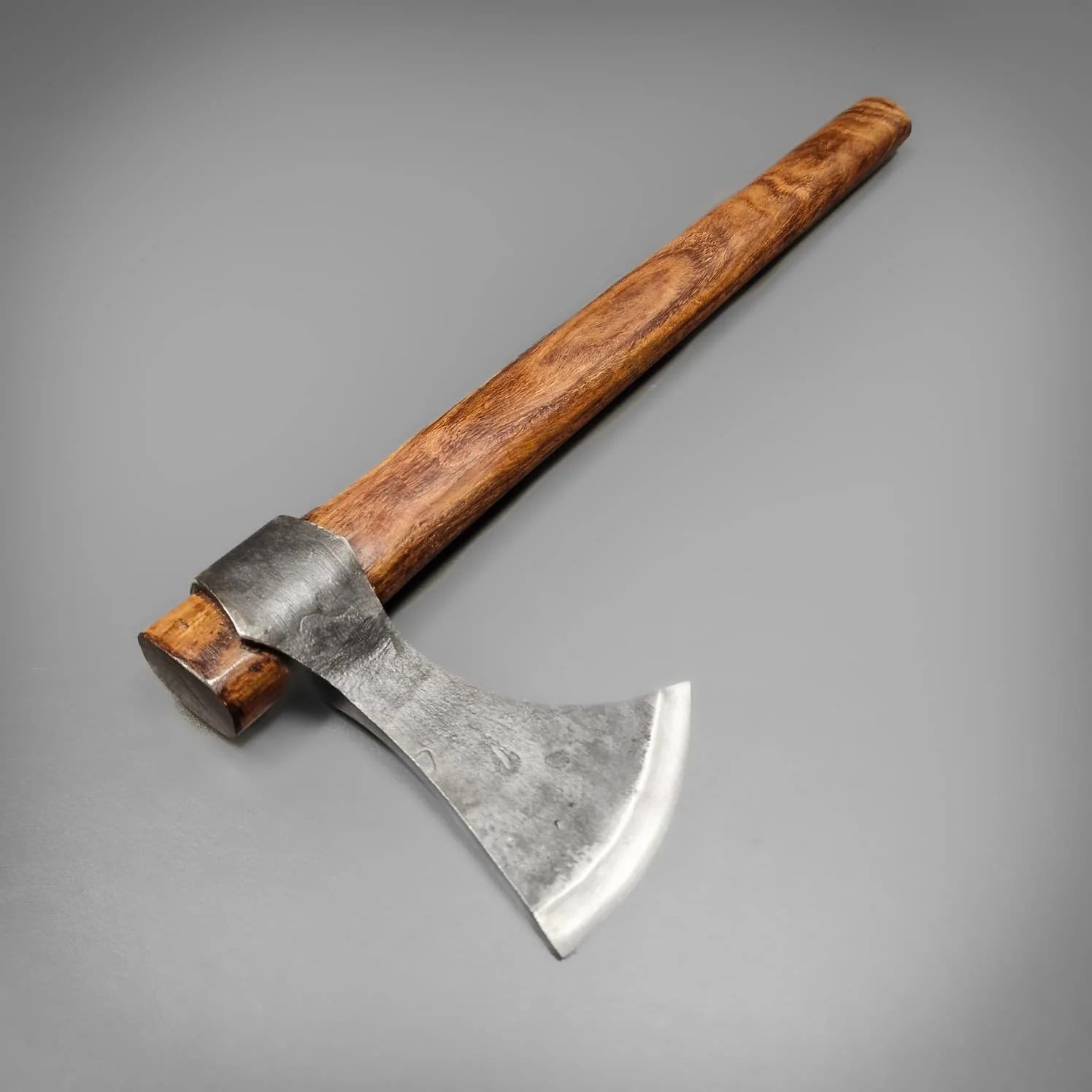 Tomahawk Viking Axe - Trollkors - Image 3