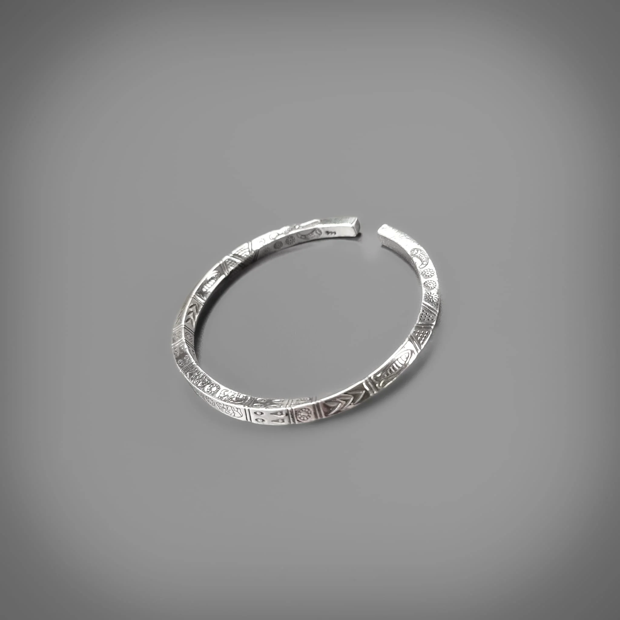 Twisted Totem Cuff - Image 2