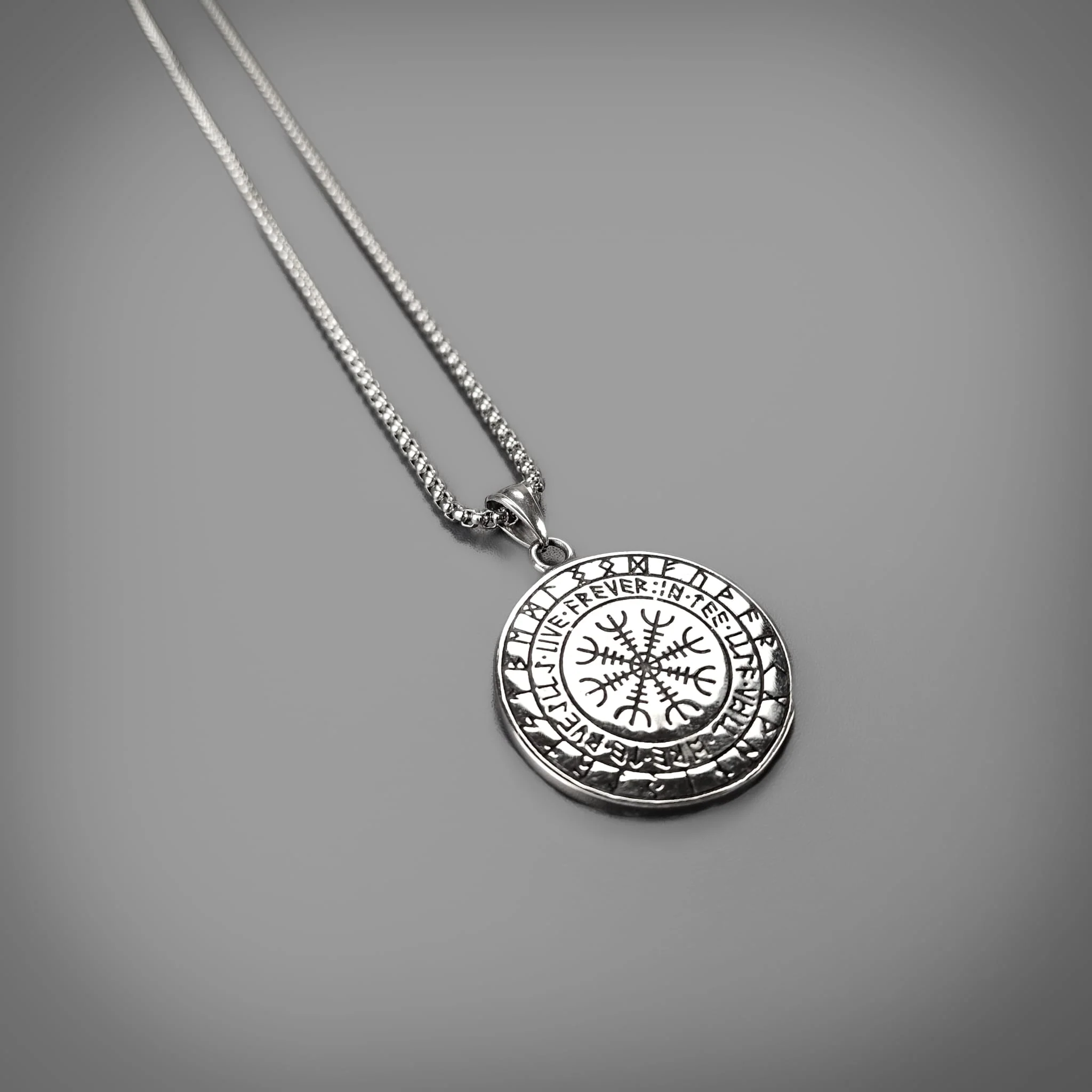 Vegvisir Medallion - Image 3