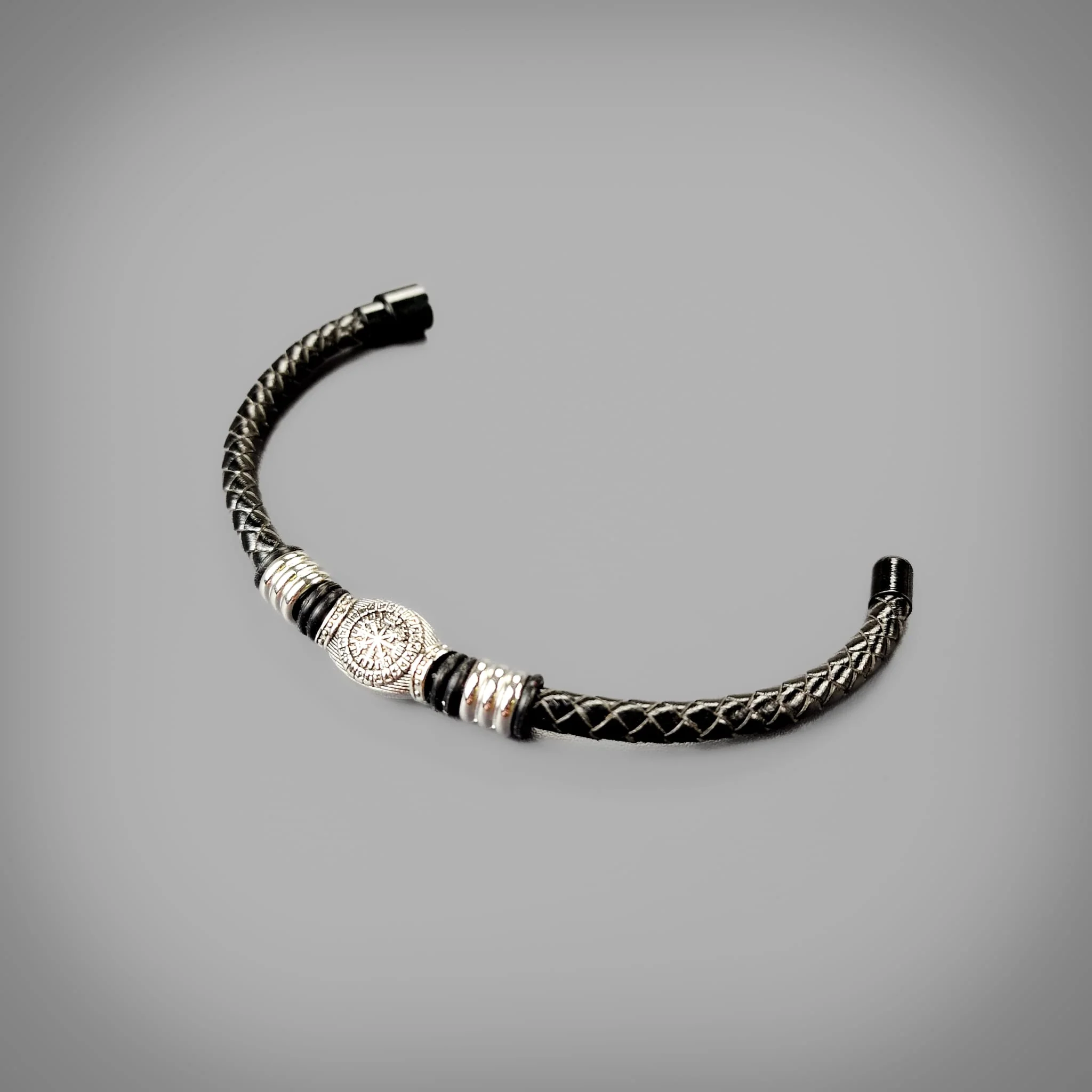Vegvisir Wristband - Black - Image 3