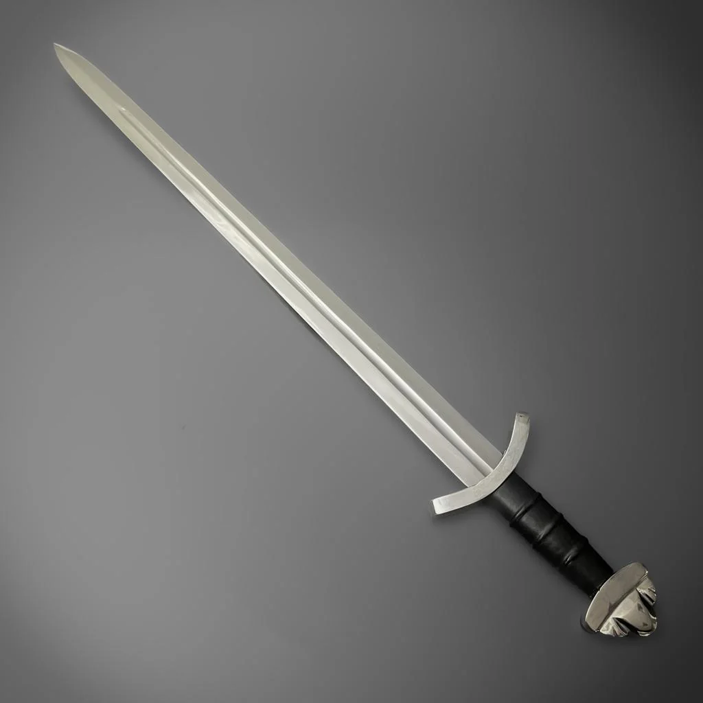 Three Lobe Viking Sword with Scabbard - Image 4