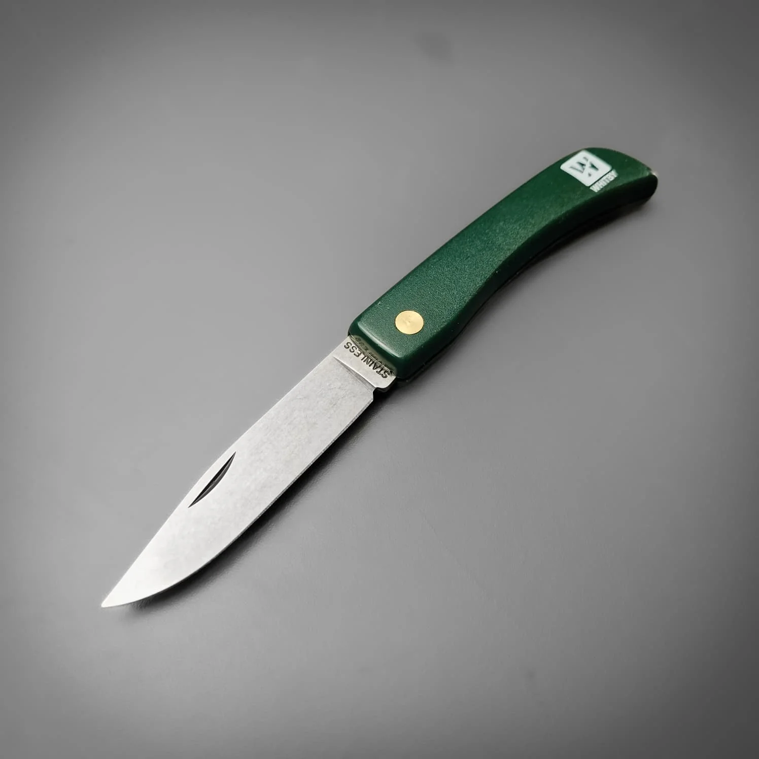 Whitby Folding Knife - Green - Image 3